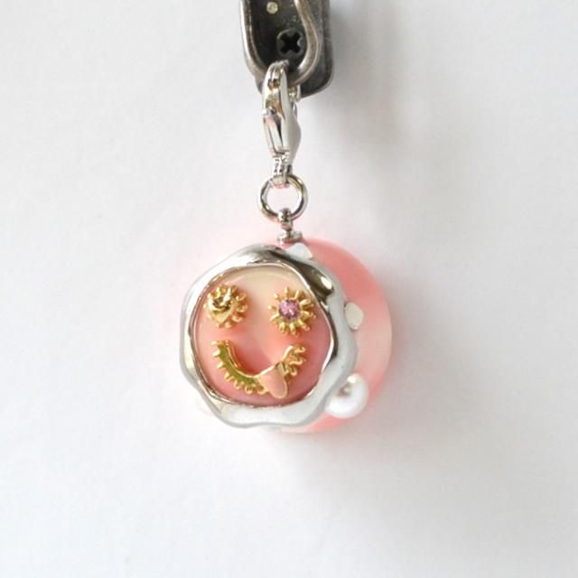 <img class='new_mark_img1' src='https://img.shop-pro.jp/img/new/icons1.gif' style='border:none;display:inline;margin:0px;padding:0px;width:auto;' />チヨ子<br>～いちごマーブルチョコA～
