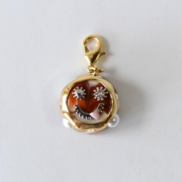 <img class='new_mark_img1' src='https://img.shop-pro.jp/img/new/icons1.gif' style='border:none;display:inline;margin:0px;padding:0px;width:auto;' />チヨ子<br>～ミルクマーブルチョコB～