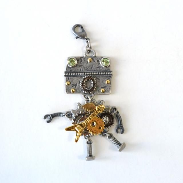 <img class='new_mark_img1' src='https://img.shop-pro.jp/img/new/icons1.gif' style='border:none;display:inline;margin:0px;padding:0px;width:auto;' />六田 兵（ロックダ ヘイ）<br>～アンティークSグリーンアイズ～