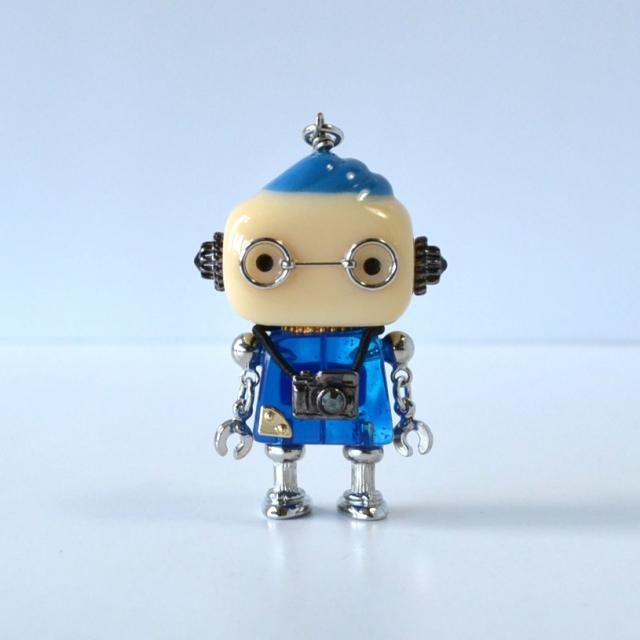 <img class='new_mark_img1' src='https://img.shop-pro.jp/img/new/icons1.gif' style='border:none;display:inline;margin:0px;padding:0px;width:auto;' />桃田 のり平<br>～ブルー～