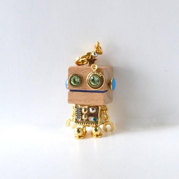 <img class='new_mark_img1' src='https://img.shop-pro.jp/img/new/icons1.gif' style='border:none;display:inline;margin:0px;padding:0px;width:auto;' />ジョワ<br>～ゴールドボディ×ライトグリーンアイズ～