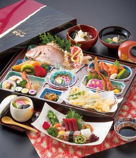 慶事・箱膳 7,000円 - 米子市の会席・仕出し料理は【乃むら】