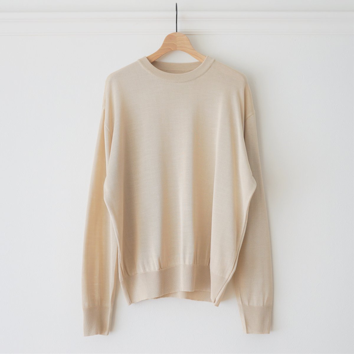 INTERIM ƥSILK 100% CREW NECK KNIT - BEIGE