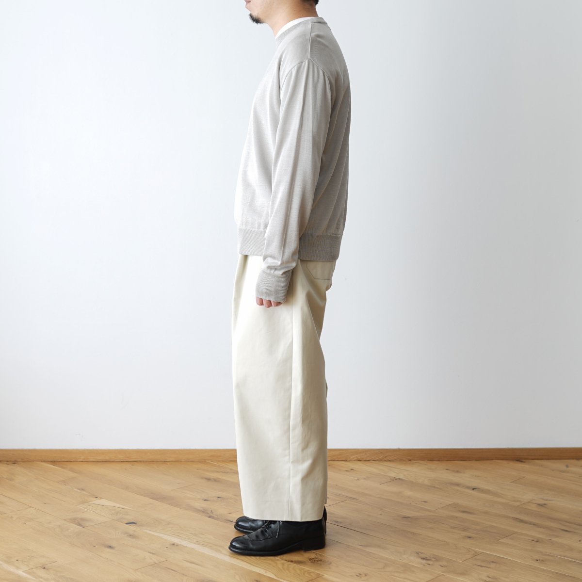 INTERIM インテリム】SILK 100% CREW NECK KNIT - GRAY / PARK ONLINE ...