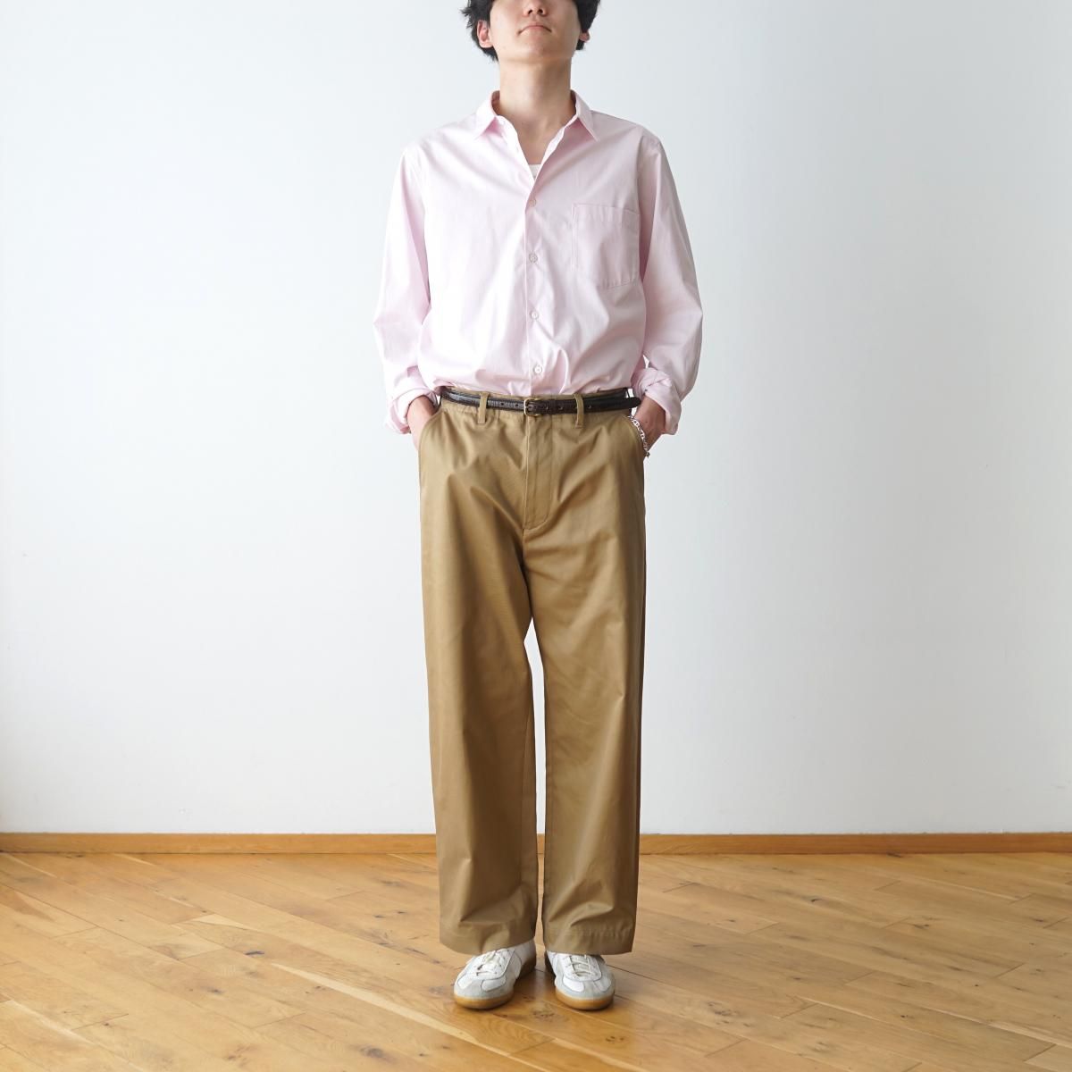 UNIVERSAL PRODUCTS / ユニバーサルプロダクツ】 NO TUCK CHINO UNIVERSAL PRODUCTS / ユニバーサルプロダクツ】 NO TUCK CHINO