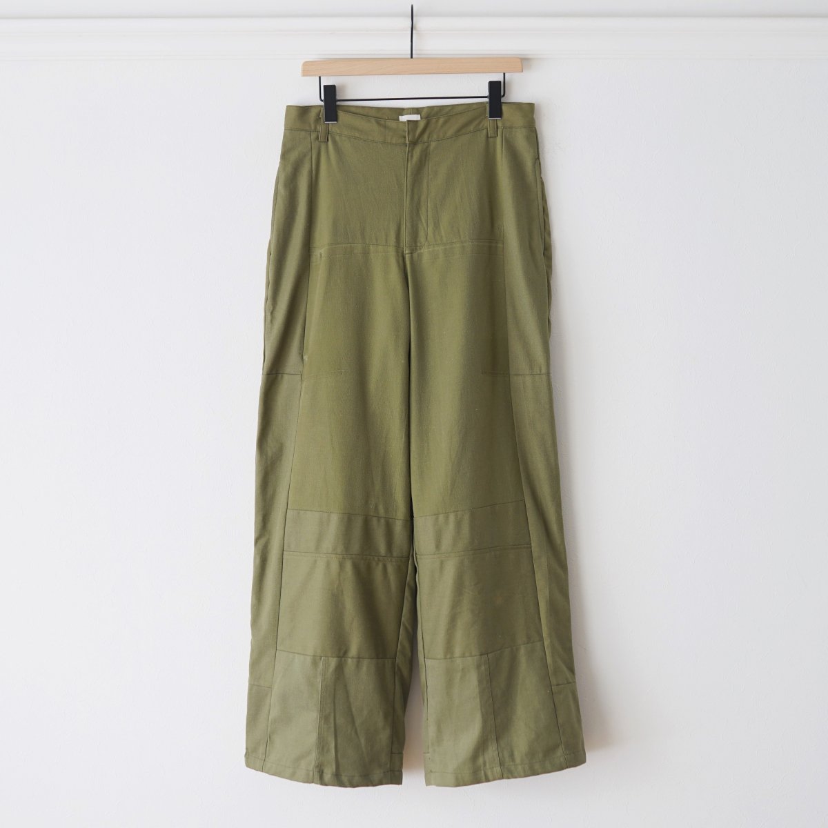 【SEEALL シーオール】 RECONSTRUCTED BOOTS CUT BUGGY PANTS - MILITARY