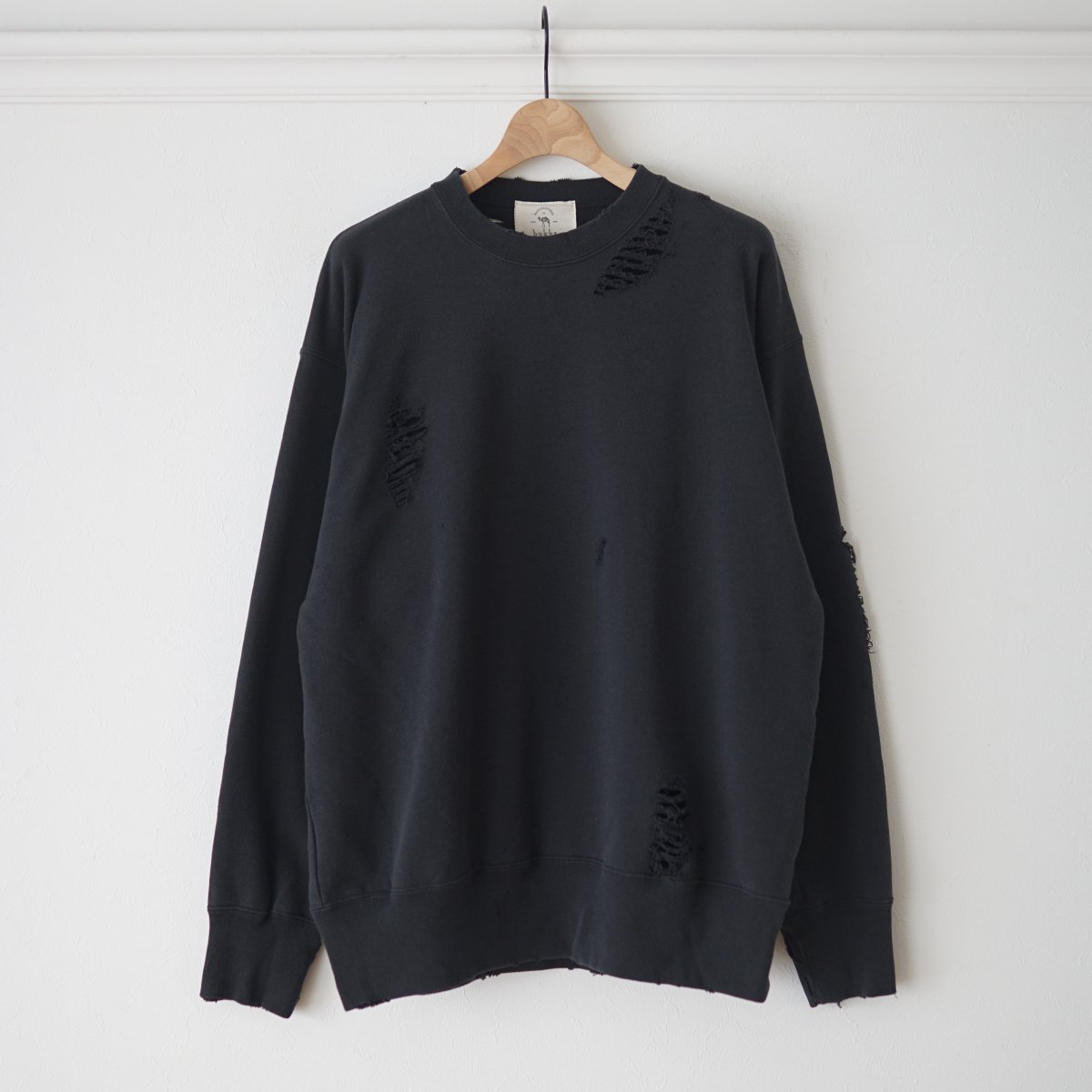 bukht ֥եȡ DAMAGE CREWNECK SWEAT - BLACK