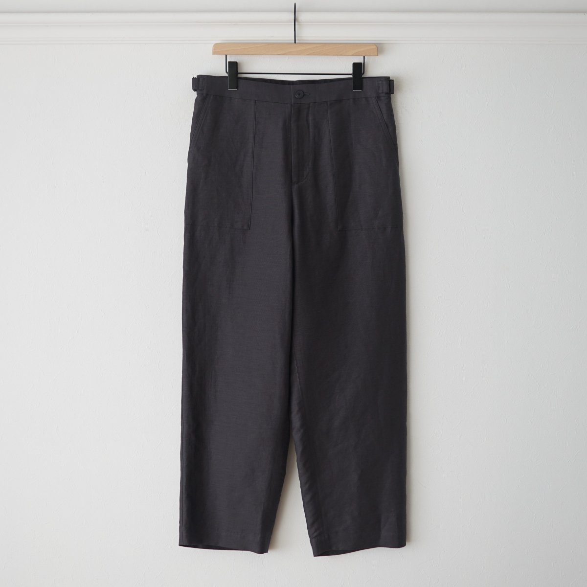 2024 S/SۡATON ȥ COTTON HEMP SATIN BAKER PANTS - CHARCOAL GRAY