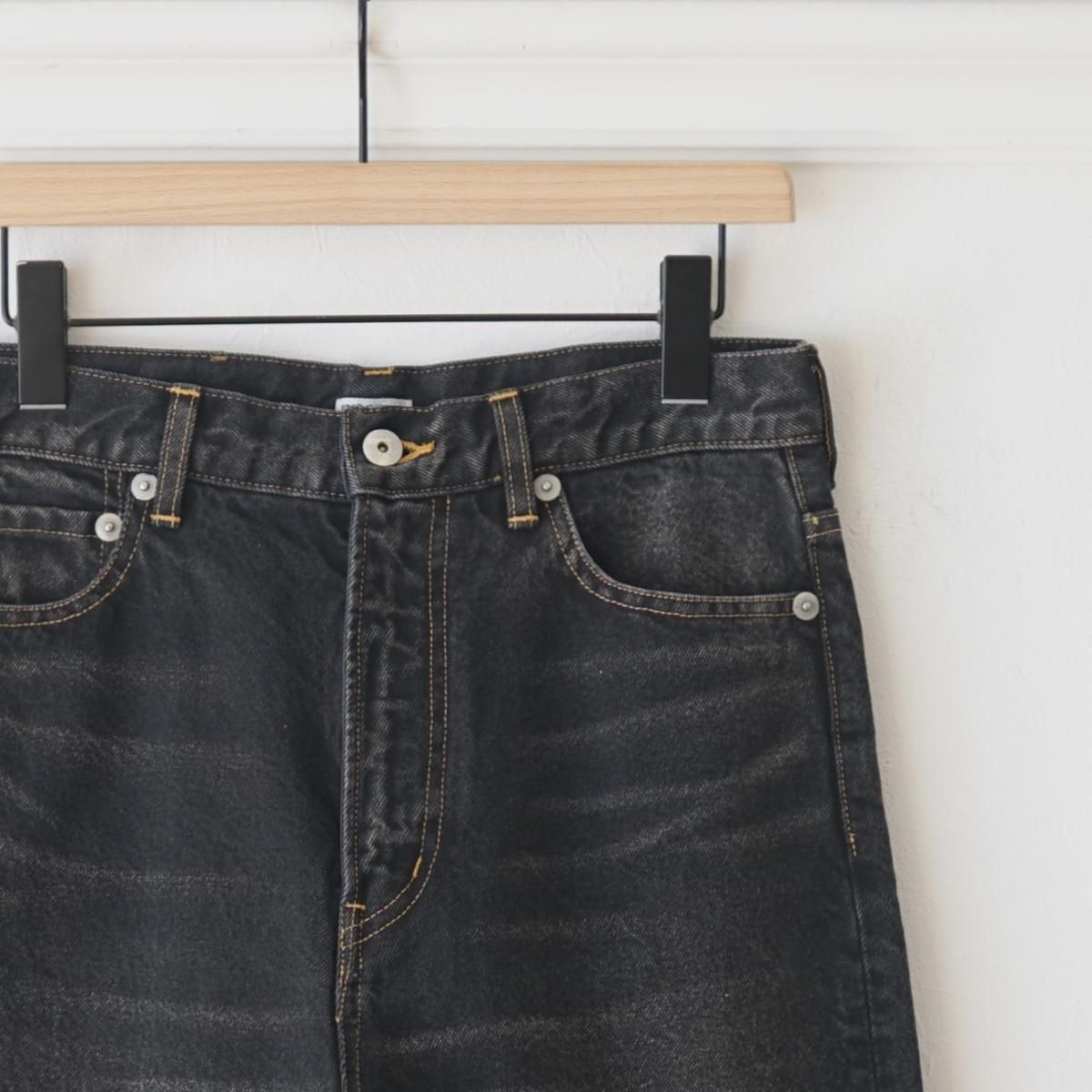 INSCRIRE / アンスクリア】 DENIM BAGGY PANTS - BLACK USED INSCRIRE / アンスクリア】 DENIM BAGGY PANTS - BLACK USED