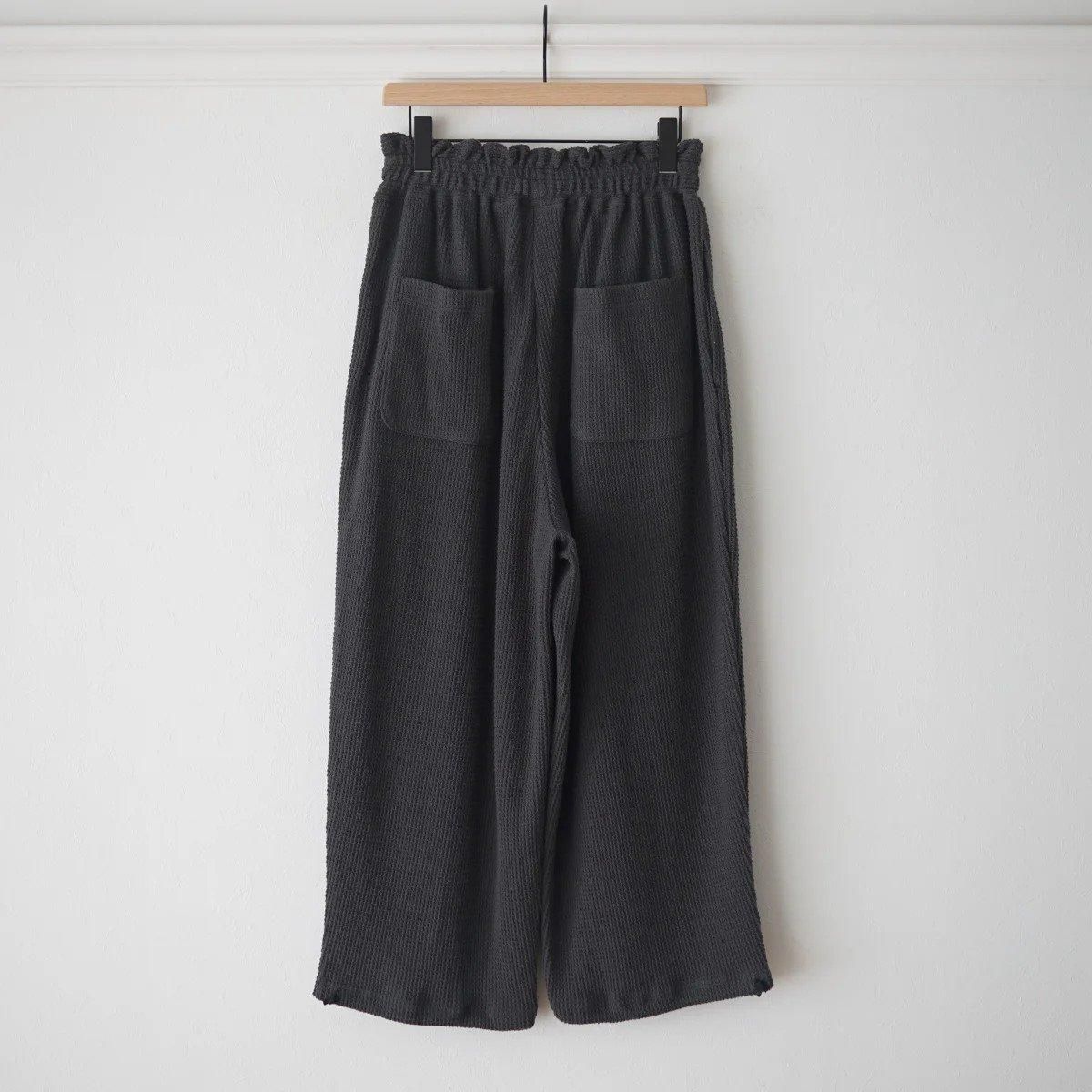 refomed リフォメッド】 AZEAMI THERMAL PANTS - CHARCOAL refomed リフォメッド】 AZEAMI THERMAL PANTS - CHARCOAL