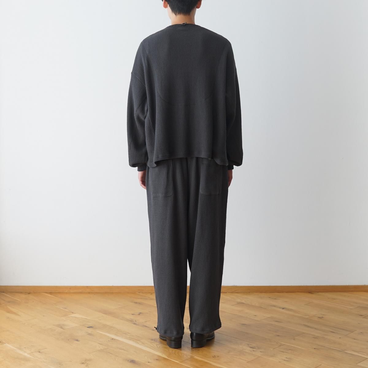 refomed リフォメッド】 AZEAMI THERMAL PANTS - CHARCOAL refomed リフォメッド】 AZEAMI THERMAL PANTS - CHARCOAL
