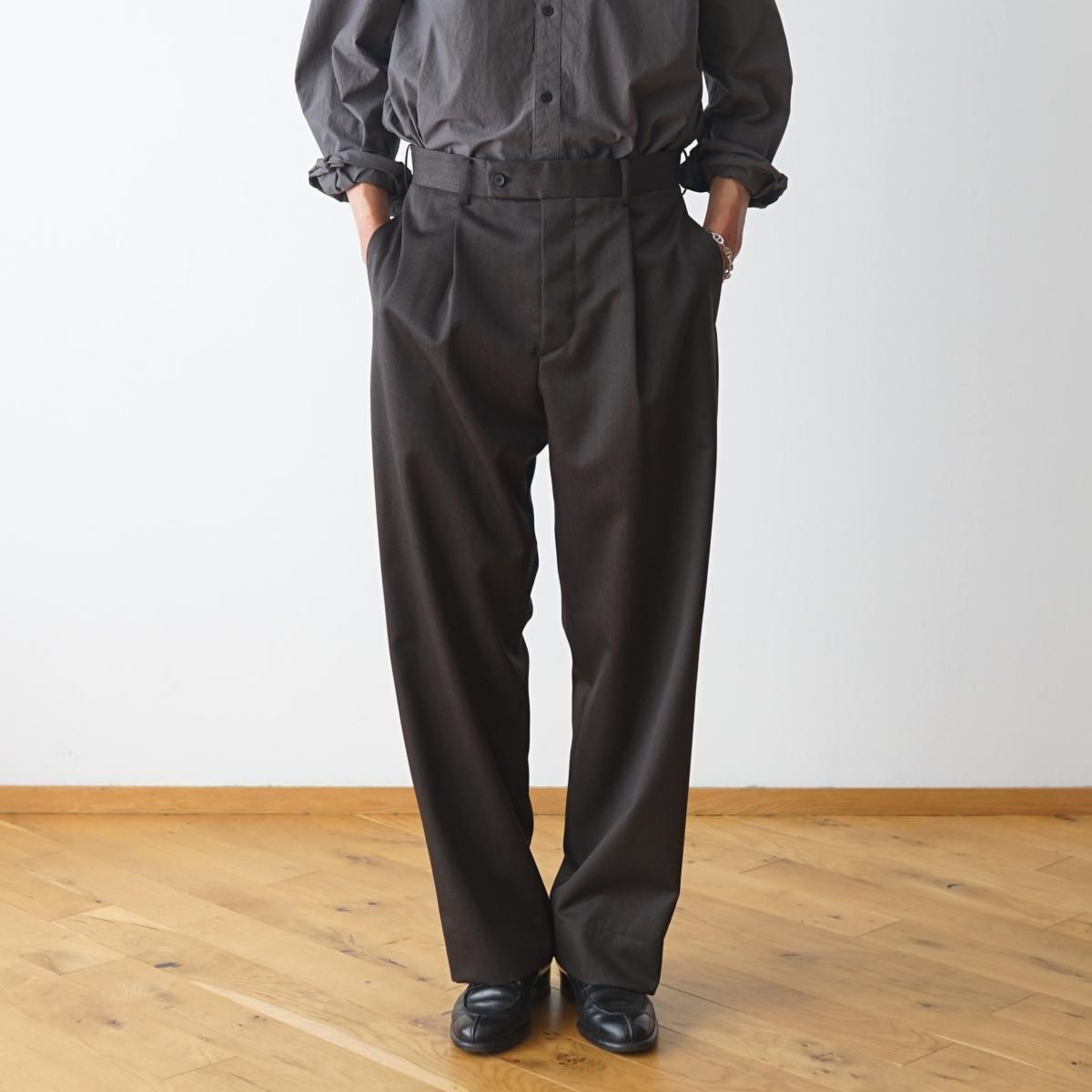 The CLASIK / ザ クラシック】 1 PLEATS TROUSER - BROWN The CLASIK / ザ クラシック】 1 PLEATS TROUSER - BROWN