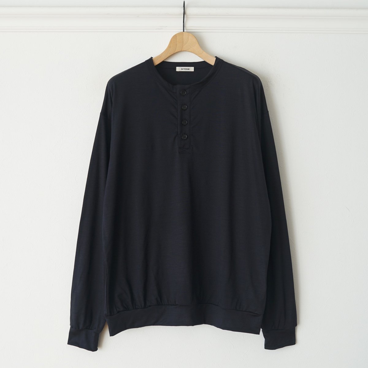 9/27ȯۡ2024 AWۡINTERIM / ƥ EXTRA FINE MERINO WOOL JERSEY HENRY - D.NAVY