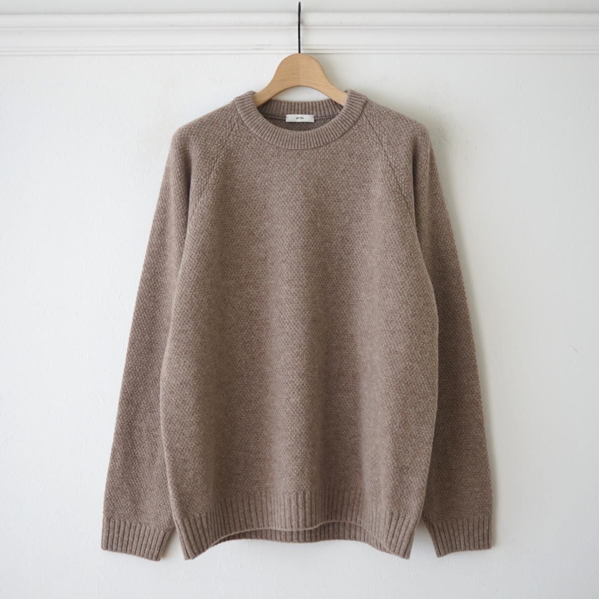 2024 AWۡATON / ȥ LAMBS WOOL CREWNECK SWEATER - BEIGE