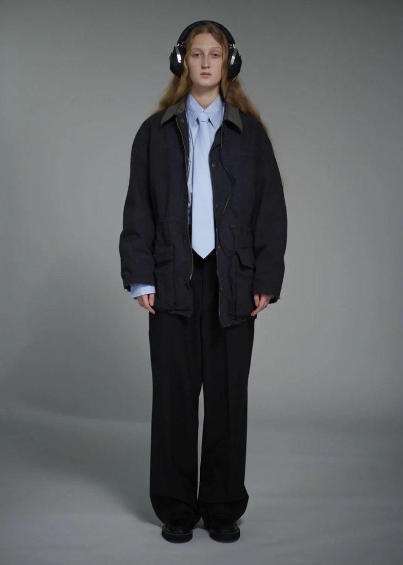 INSCRIRE / アンスクリア】 COTTON DUCK BLOUSON - NAVY / PARK INSCRIRE / アンスクリア】 COTTON DUCK BLOUSON - NAVY / PARK