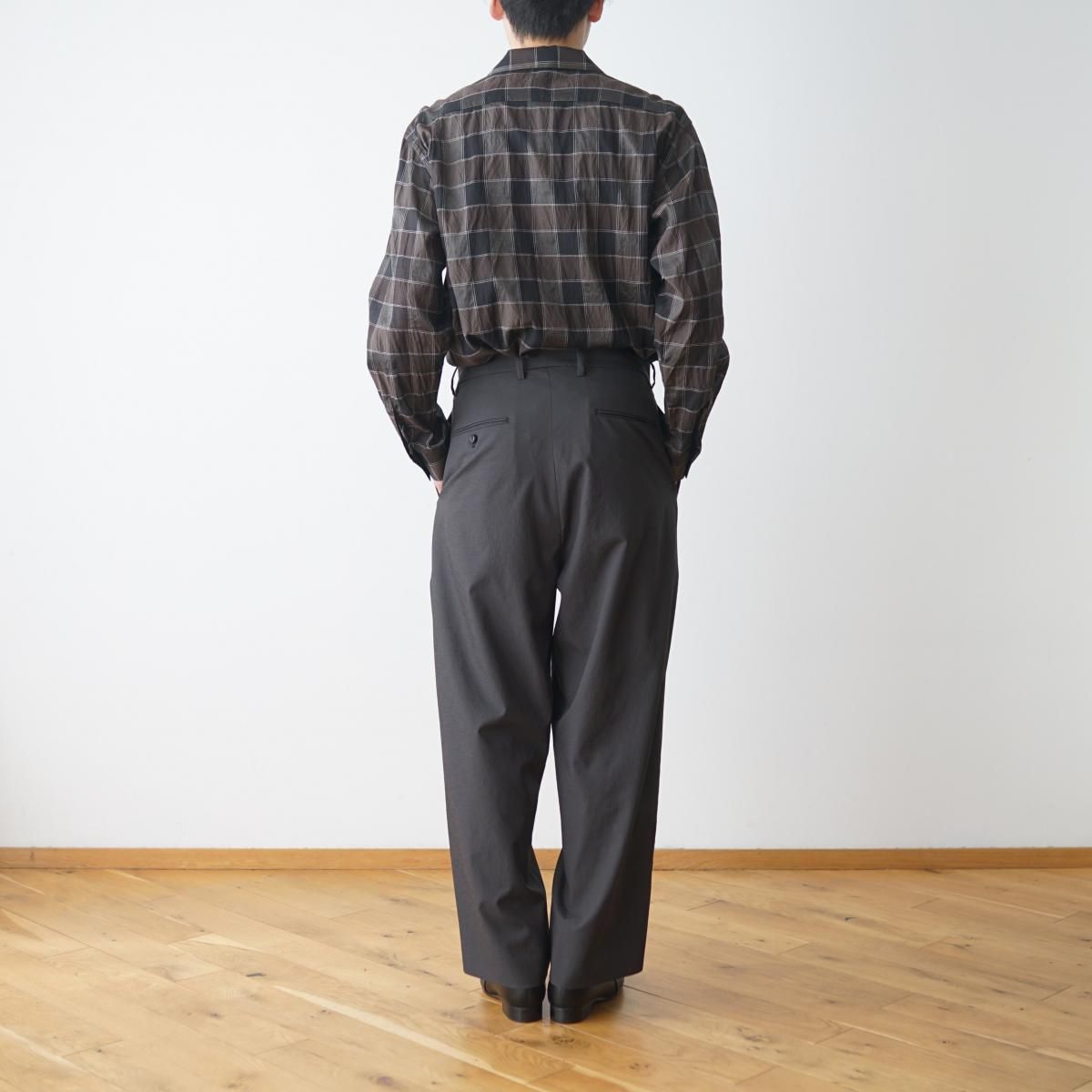 URU / ウル】 1 TUCK PANTS - CHARCOAL / PARK ONLINE STORE
