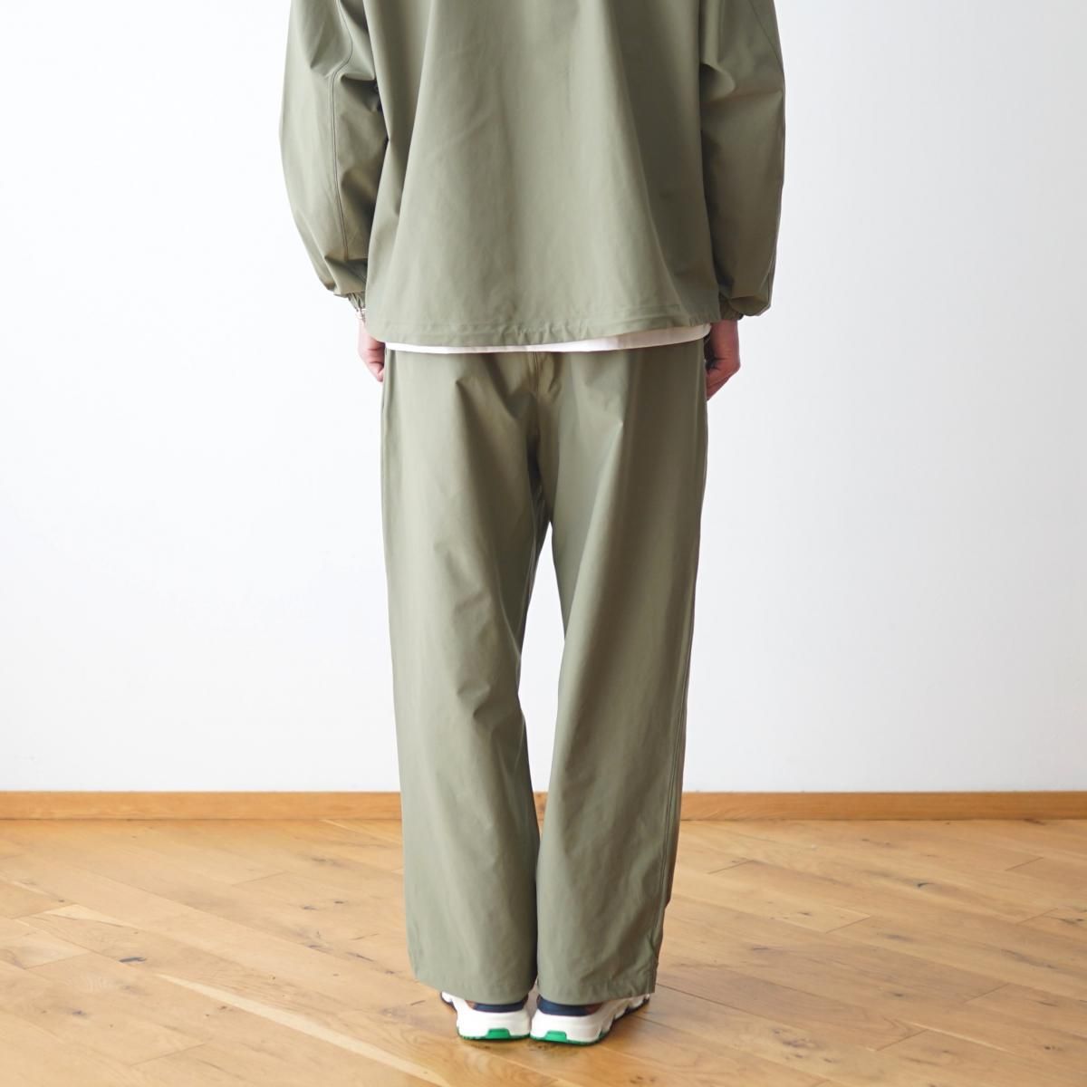 FreshService / フレッシュサービス】 CORPORATE TRACK SUIT