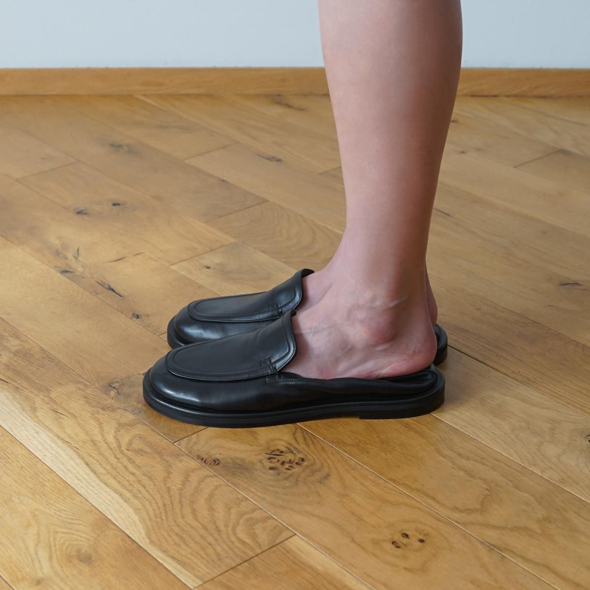 STUDIO NICHOLSON / スタジオニコルソン】 ELASTIIC BACK LOAFER