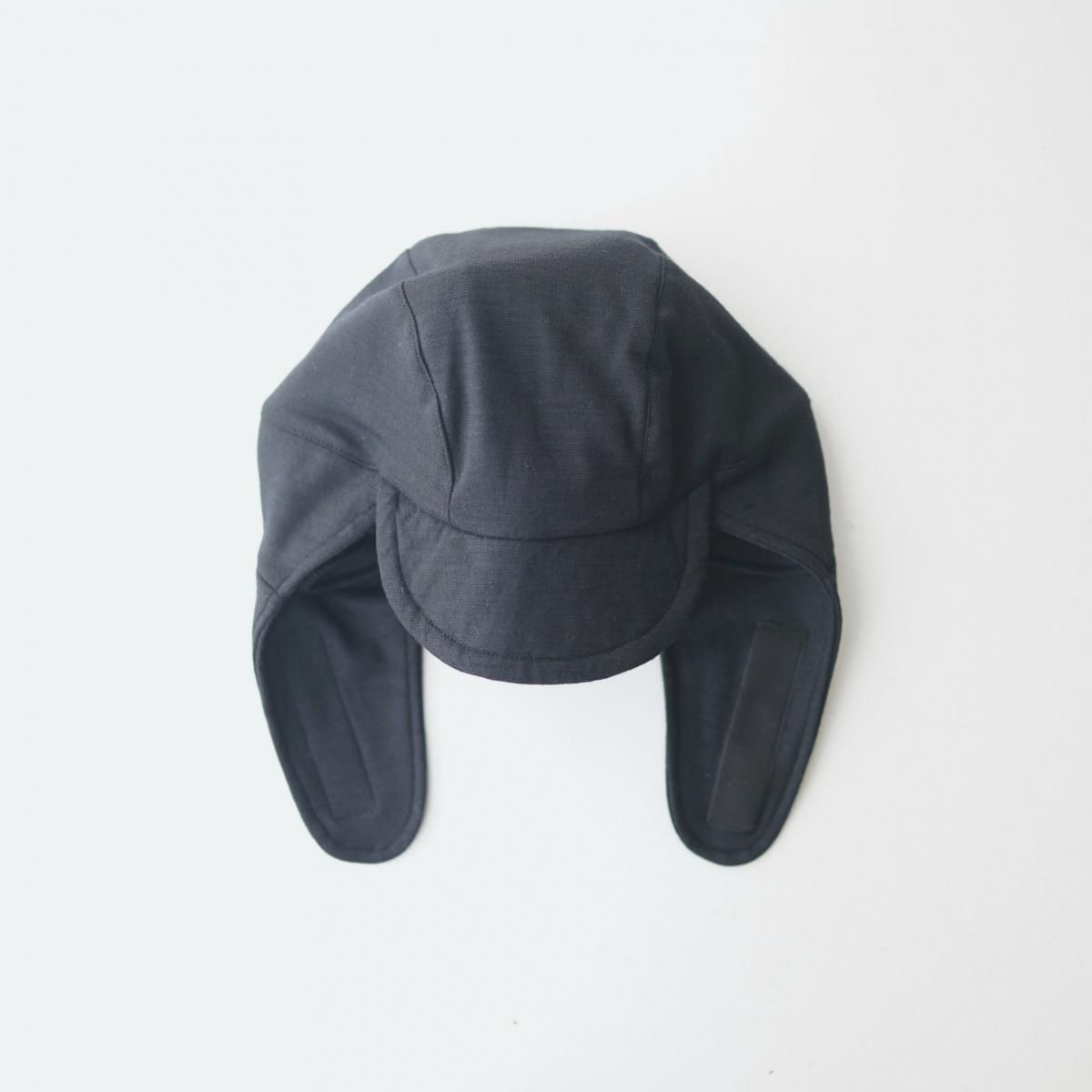 25AWۡCOMESANDGOES / ॺɥ TECH WOOL ARMY EAR CAP - BLACK