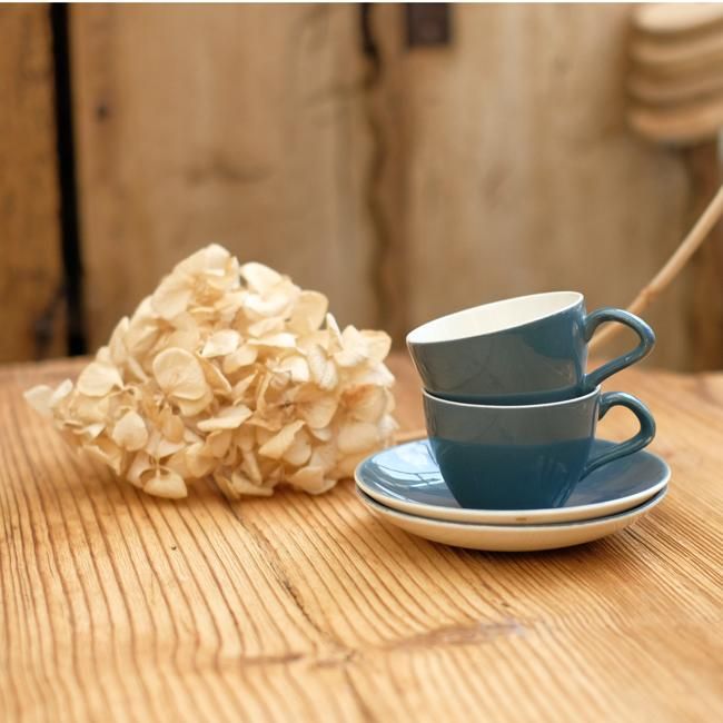 Poole Pottery カップ ソーサー Blue Moon 青 イギリス ヴィンテージ Poole Pottery カップ ソーサー Blue Moon 青 イギリス ヴィンテージ