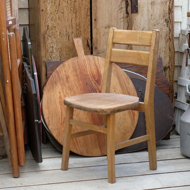 ERCOL アーコール スクールチェア / キッズチェア 赤ドット