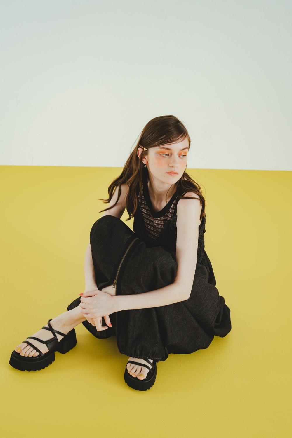 シャーリングキャミワンピース(DENIM) - PINUE シャーリングキャミワンピース(DENIM) - PINUE