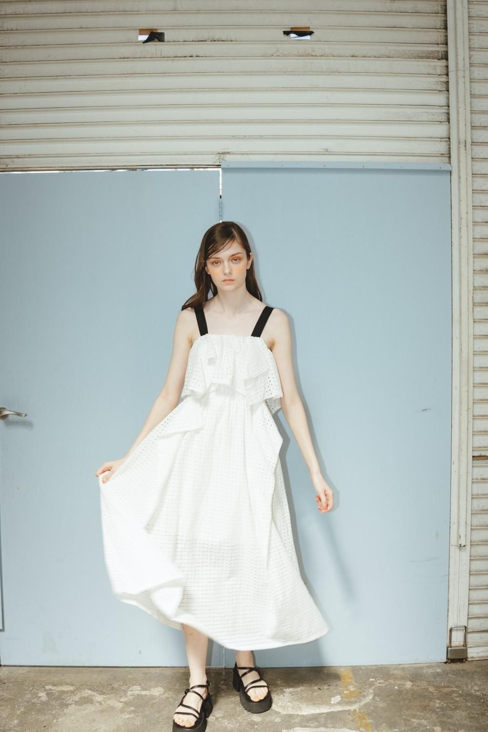 カットワークレースワンピース(WHITE) - PINUE カットワークレースワンピース(WHITE) - PINUE