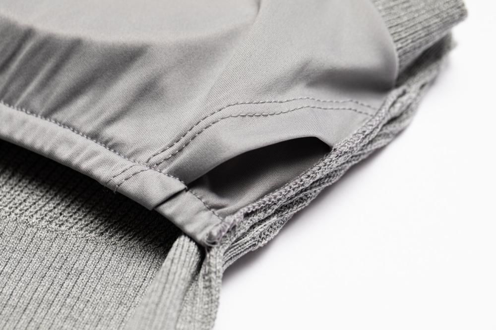 サイドラインニットセットアップ(GRAY) - PINUE サイドラインニットセットアップ(GRAY) - PINUE