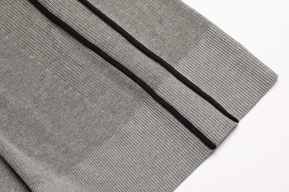 サイドラインニットセットアップ(GRAY) - PINUE サイドラインニットセットアップ(GRAY) - PINUE