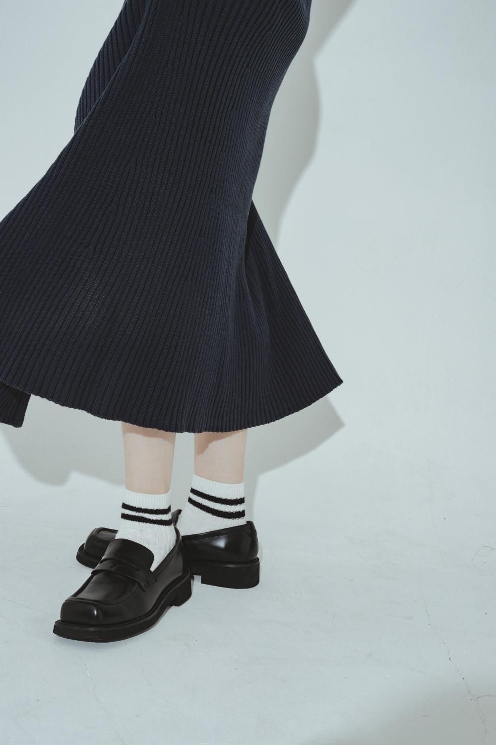 [宅送] フロントボタンリブニットワンピース（NAVY） PINUE - ワンピース