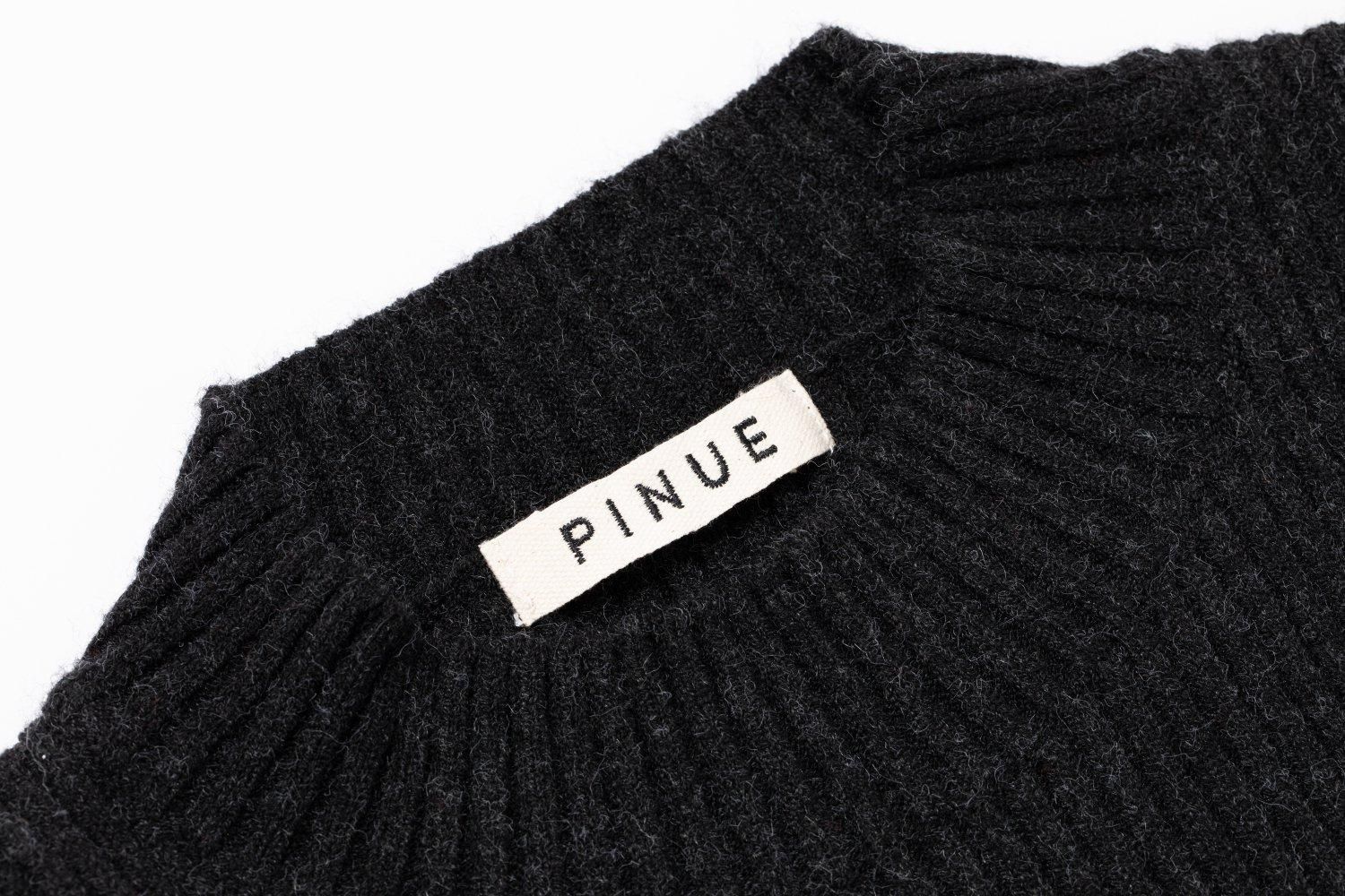 リブヘムニットワンピース(BLACK) - PINUE リブヘムニットワンピース(BLACK) - PINUE