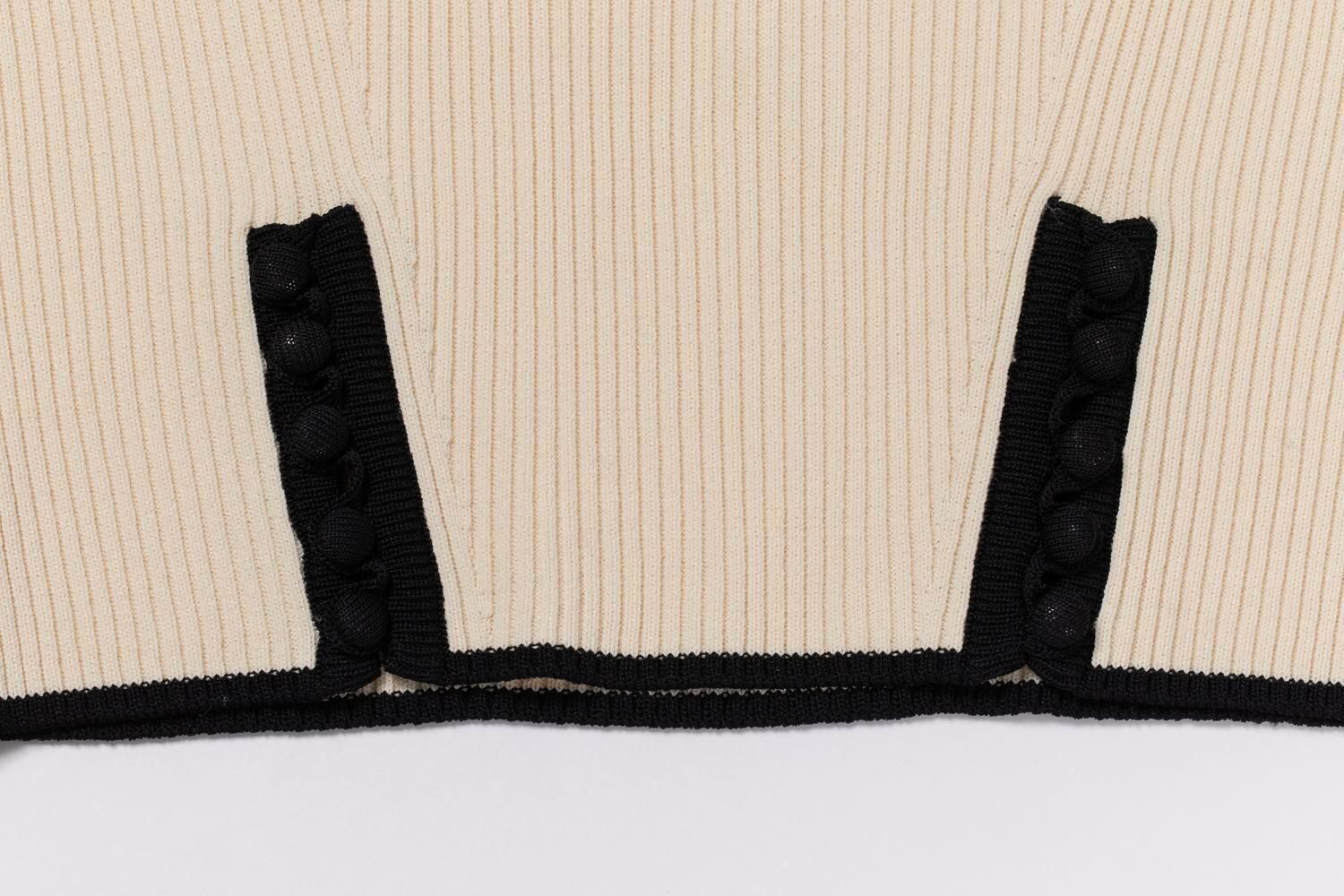 ウエストスリットニットトップス(IVORY) - PINUE ウエストスリットニットトップス(IVORY) - PINUE
