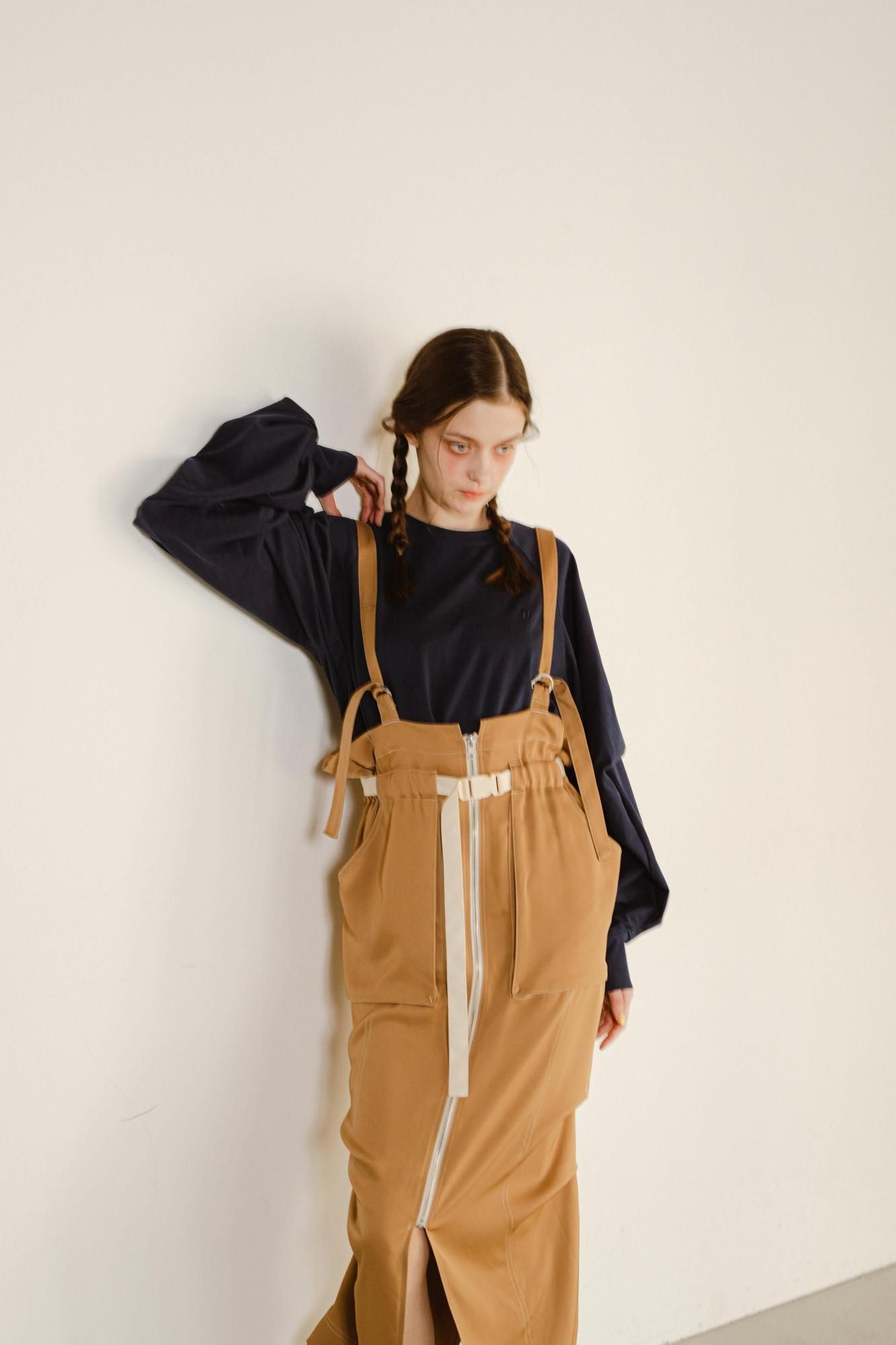 pinue サスペンダーサイドタックスカート サスペンダーサイドタックスカート（BROWN） - PINUE