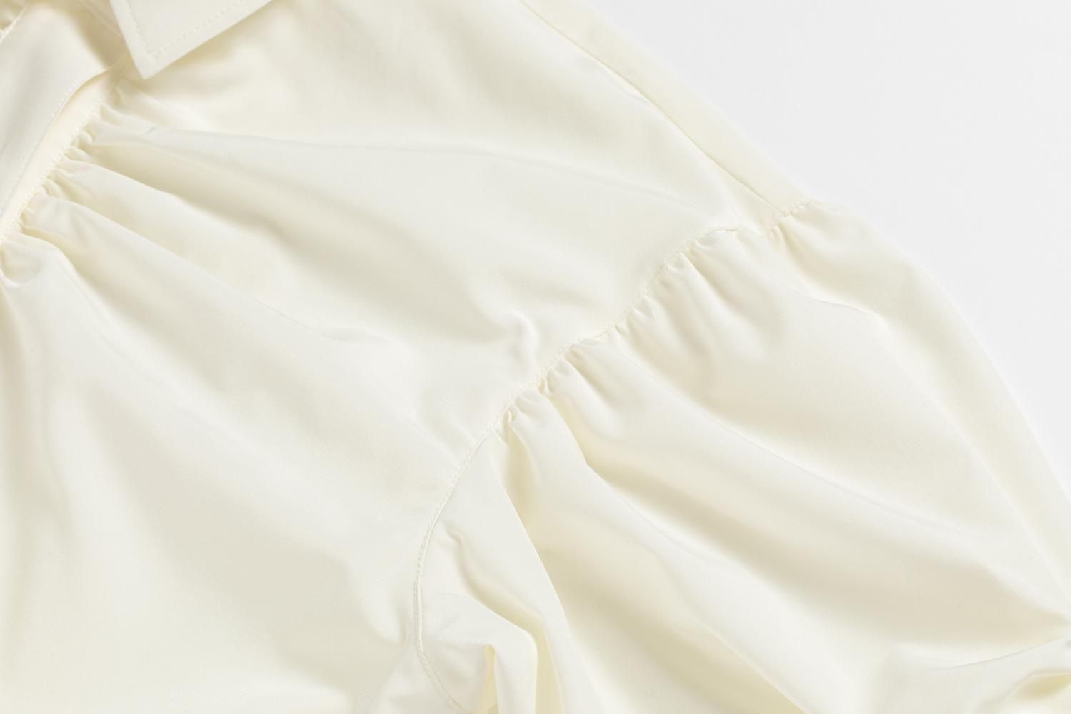 フロントギャザーシャツワンピース（WHITE） - PINUE