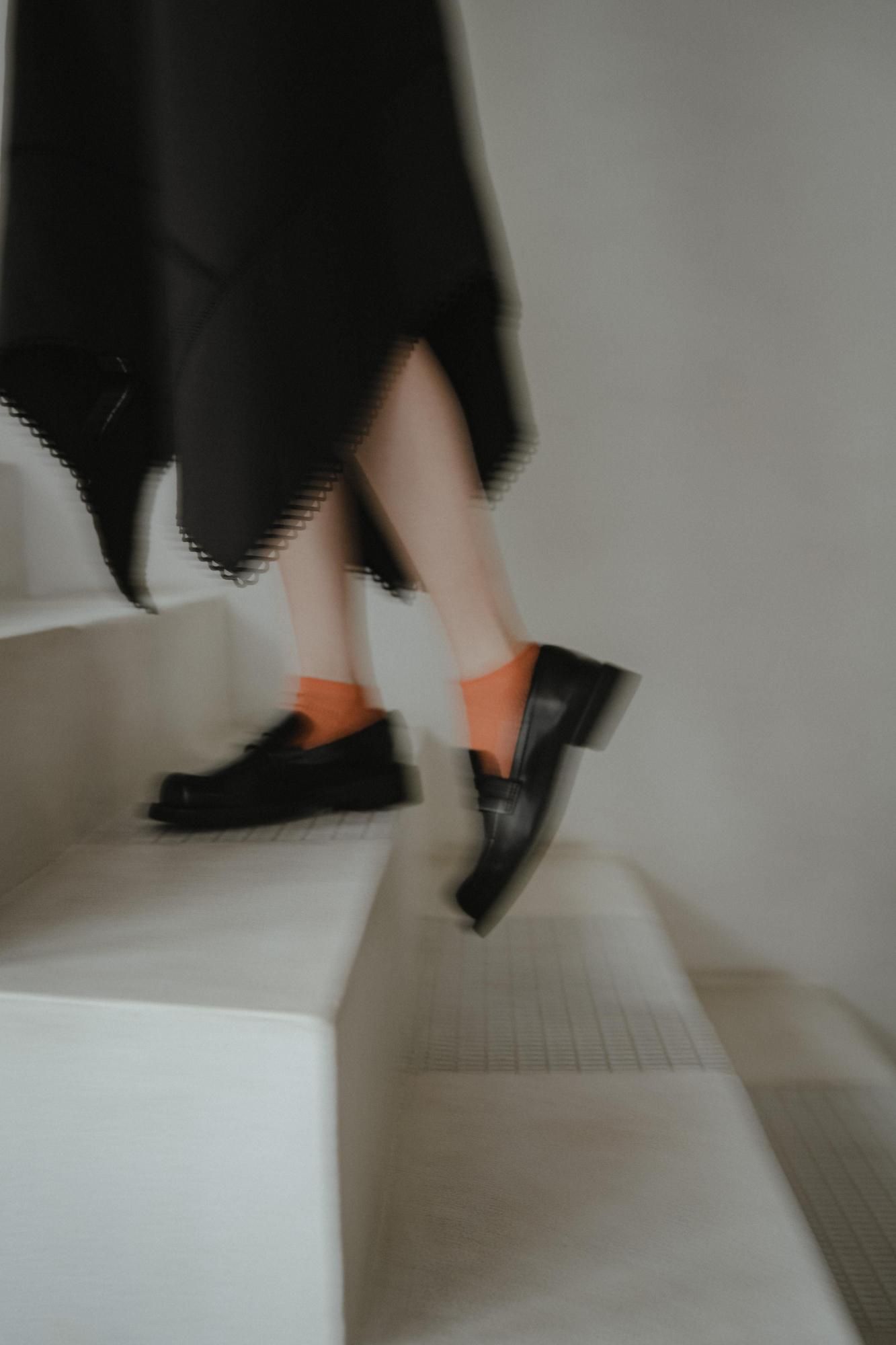 【新品タグ付き】【PINUE】レーストリムワンピース (ブラック) レーストリムワンピース(BLACK) - PINUE