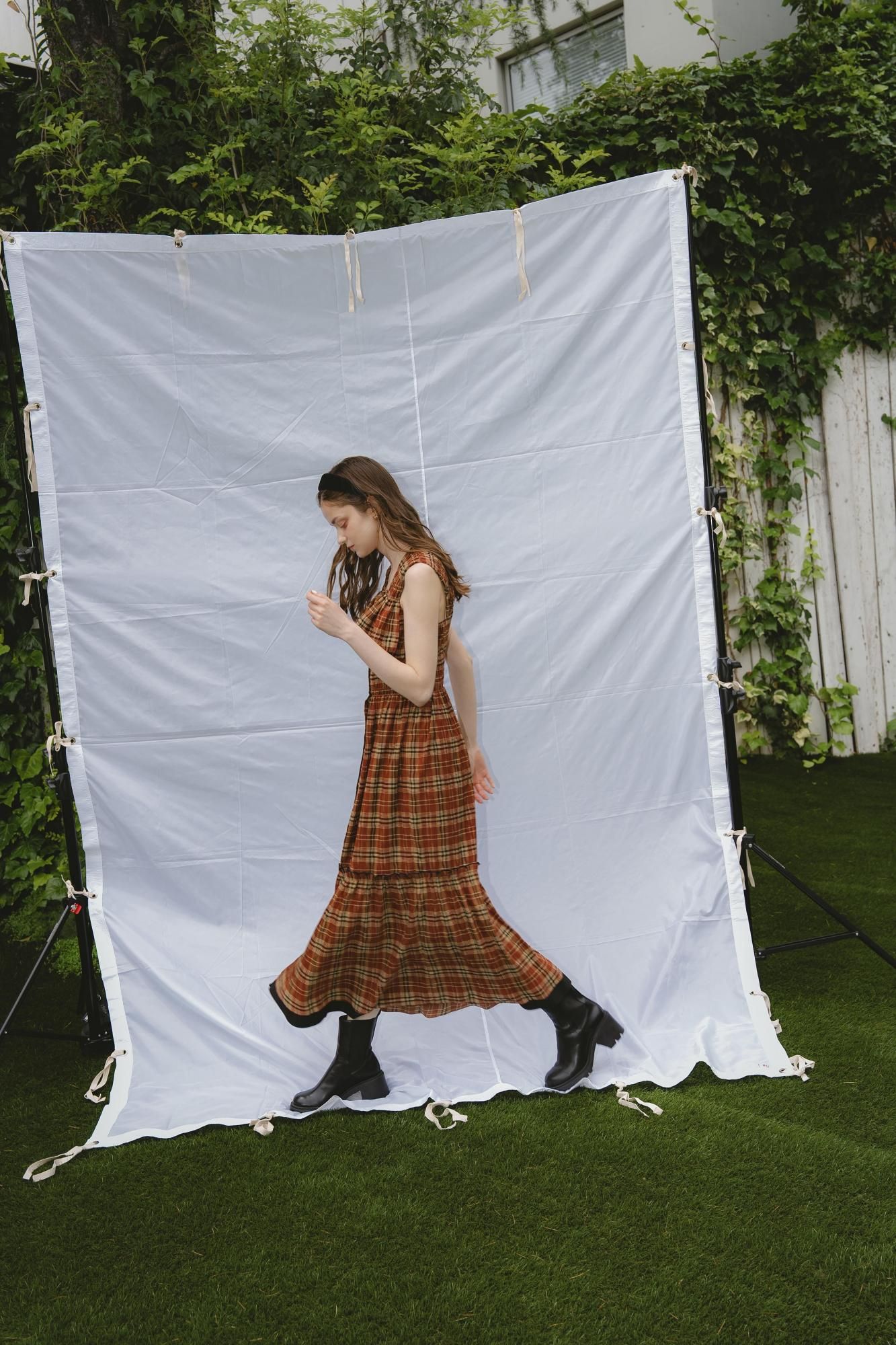 PINUE チェックワンピース アイボリー シャーリングチェックワンピース（TERRACOTTA） - PINUE