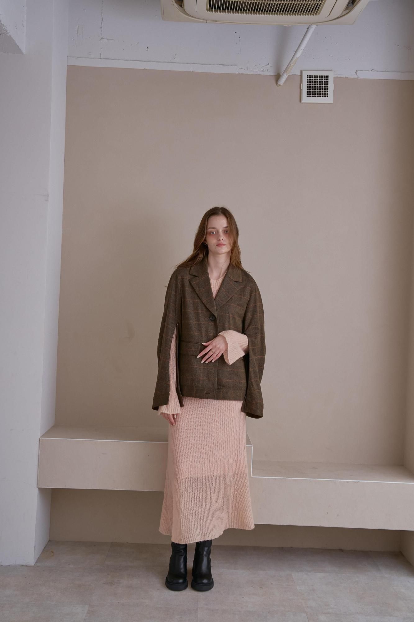 【pinue】スリットスリーブカットセットアップ スリットスリーブジャケット（BROWN） - PINUE