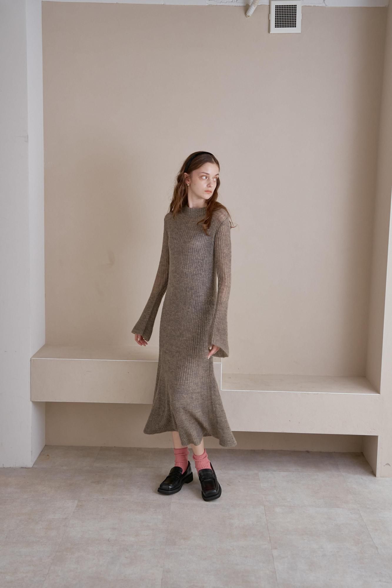 シアーニットワンピース（GRAY） - PINUE