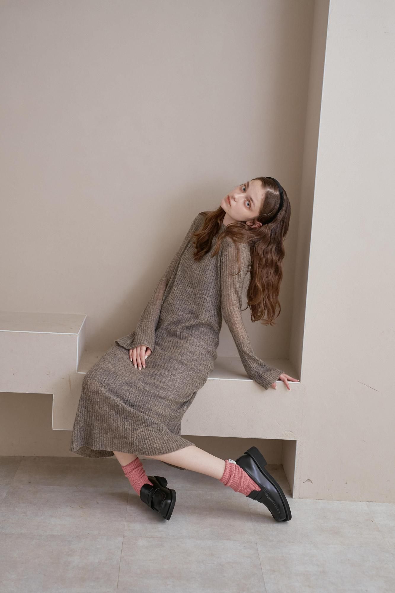 シアーニットワンピース（GRAY） - PINUE