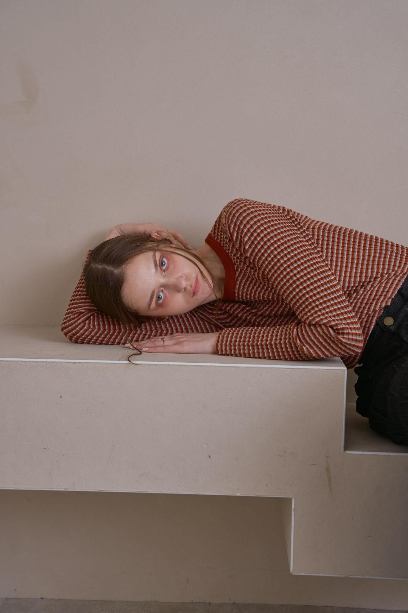 ミニボーダーニットトップス（TERRACOTTA） - PINUE