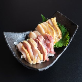 【旨味溢れる！これぞ本場の鶏刺し！】大摩桜モモ・ムネ160g×4パック/オリジナル醤油