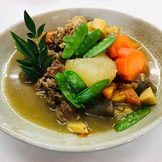 国産たけのこ訳あり3kg皮付 鹿児島県産 - 竹や薪や 【かごしま