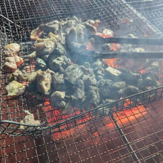 黒さつま鶏 | やわらか炭火焼 - 【かごしまぐるり】鹿児島の名物