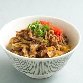 【旨さ際立つ】 種子島産黒毛和牛 小間切れ300g（1・2パック入り）【梶屋牛】