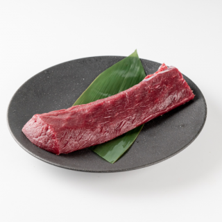 【柔らかクセのない旨み】鹿肉ロース（ブロック）300g【ジビエ】