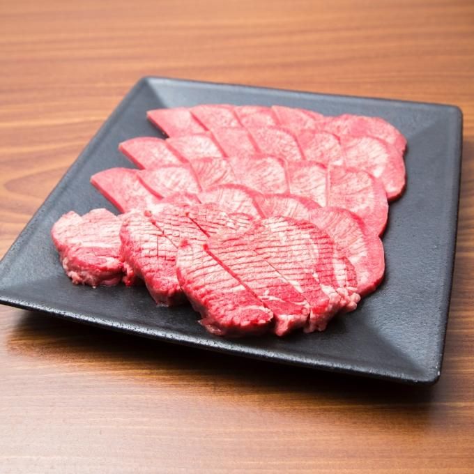上塩タン 250g - 板前焼肉 一笑 オンラインショップ │ 焼肉屋のお肉を