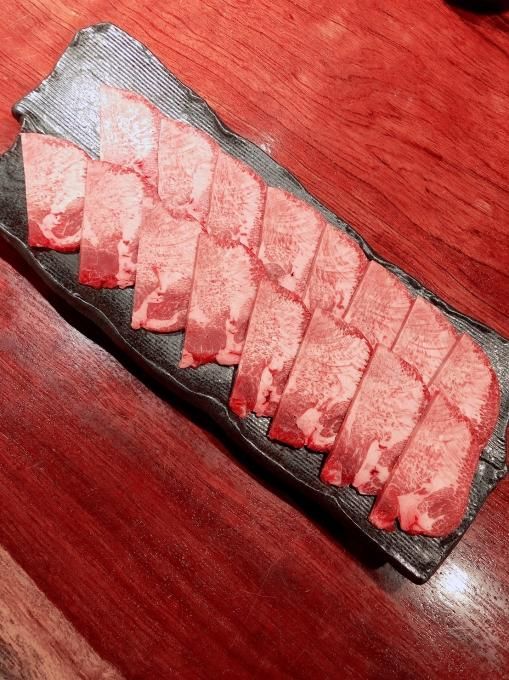 上塩タン 250g - 板前焼肉 一笑 オンラインショップ │ 焼肉屋のお肉を