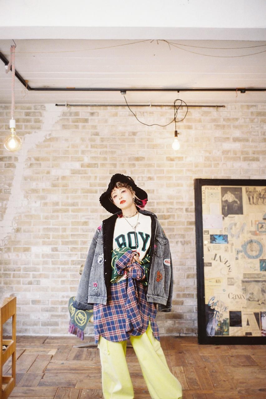2023 FALL/WiNTER COLLECTiON