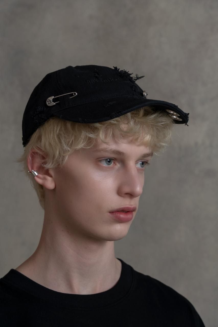 安全ピン付きクラッシュキャップ - ROY reflect overjoy