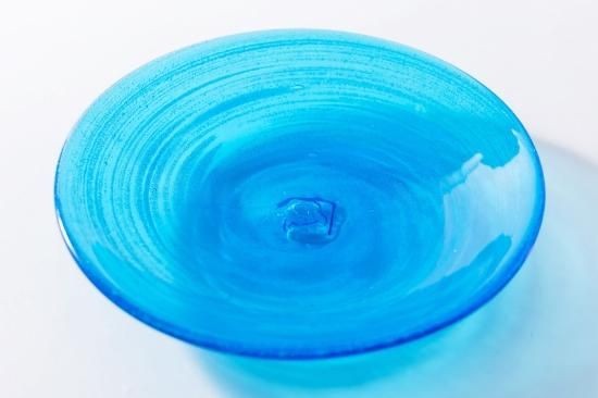 ▽Eb左1114 ガラス製 水指 漆蓋付き 琉球硝子？ 気泡 ガラス ▽Eb左1114 ガラス製 水指 漆蓋付き 琉球硝子？ 気泡 ガラス